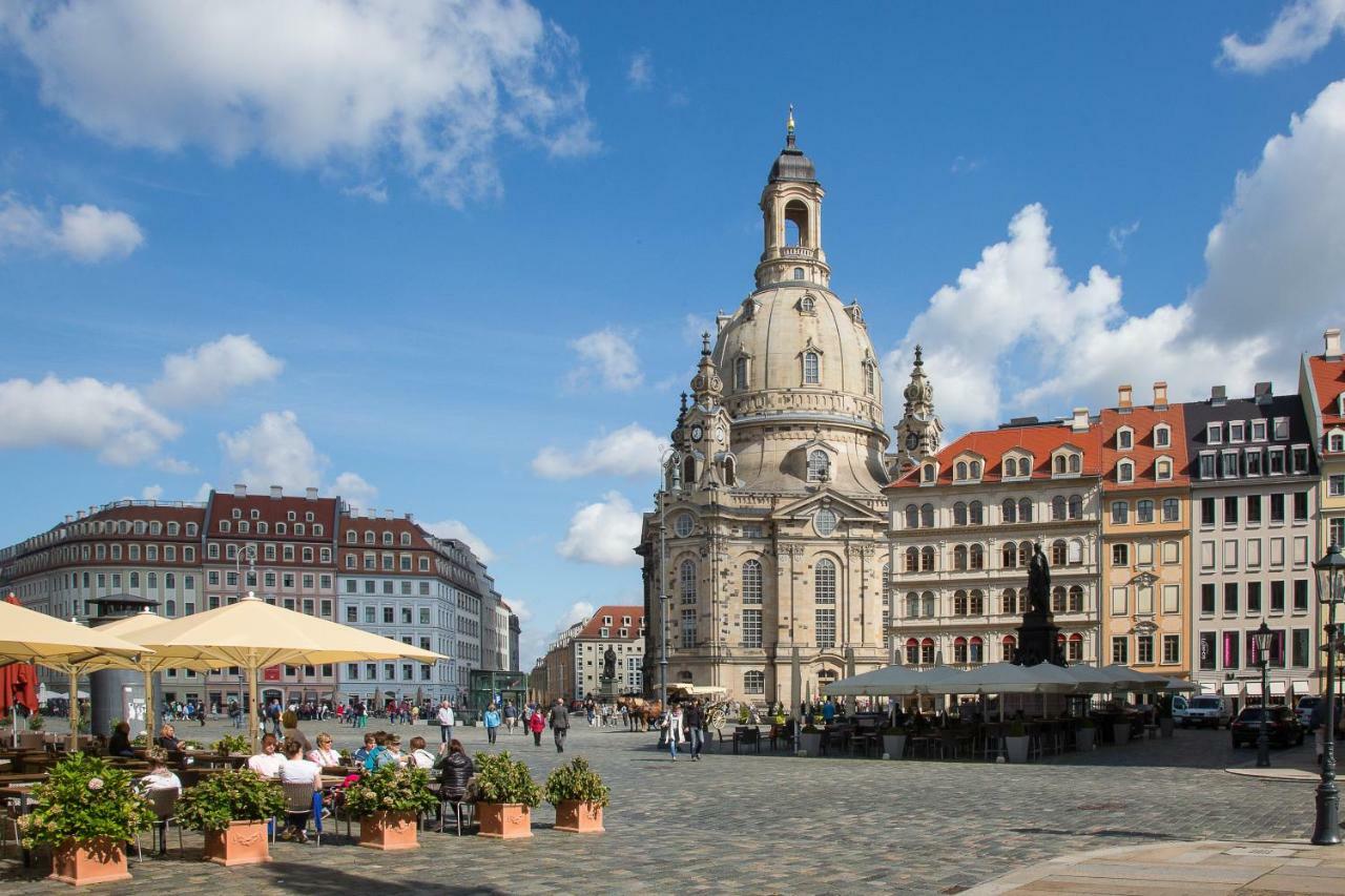 Großes Im Zentrum Von Dresden, 2 Schlafzimmer, 2 Bäder, Balkon Apartment